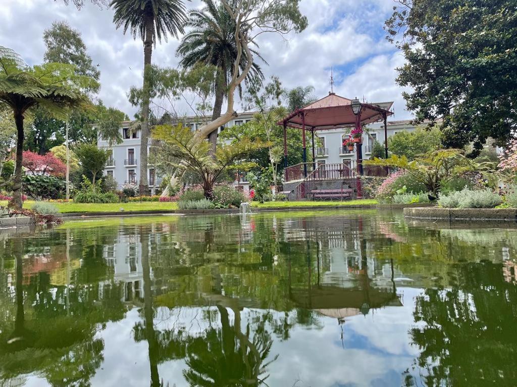 Villa Casa Às Nove à Angra do Heroísmo Extérieur photo